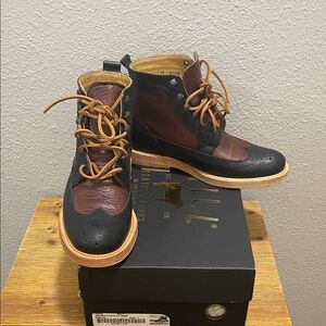 NIB Women’s Will Leather Wing Tip Boot, size 7